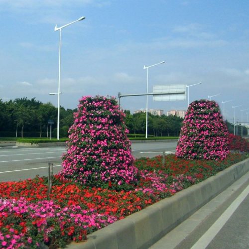 ساخت انواع گلدان های فایبرگلاس زرین کار