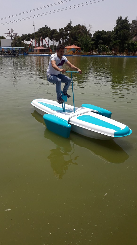 قایق پدالی دوچرخه ای در رنگ های مختلف