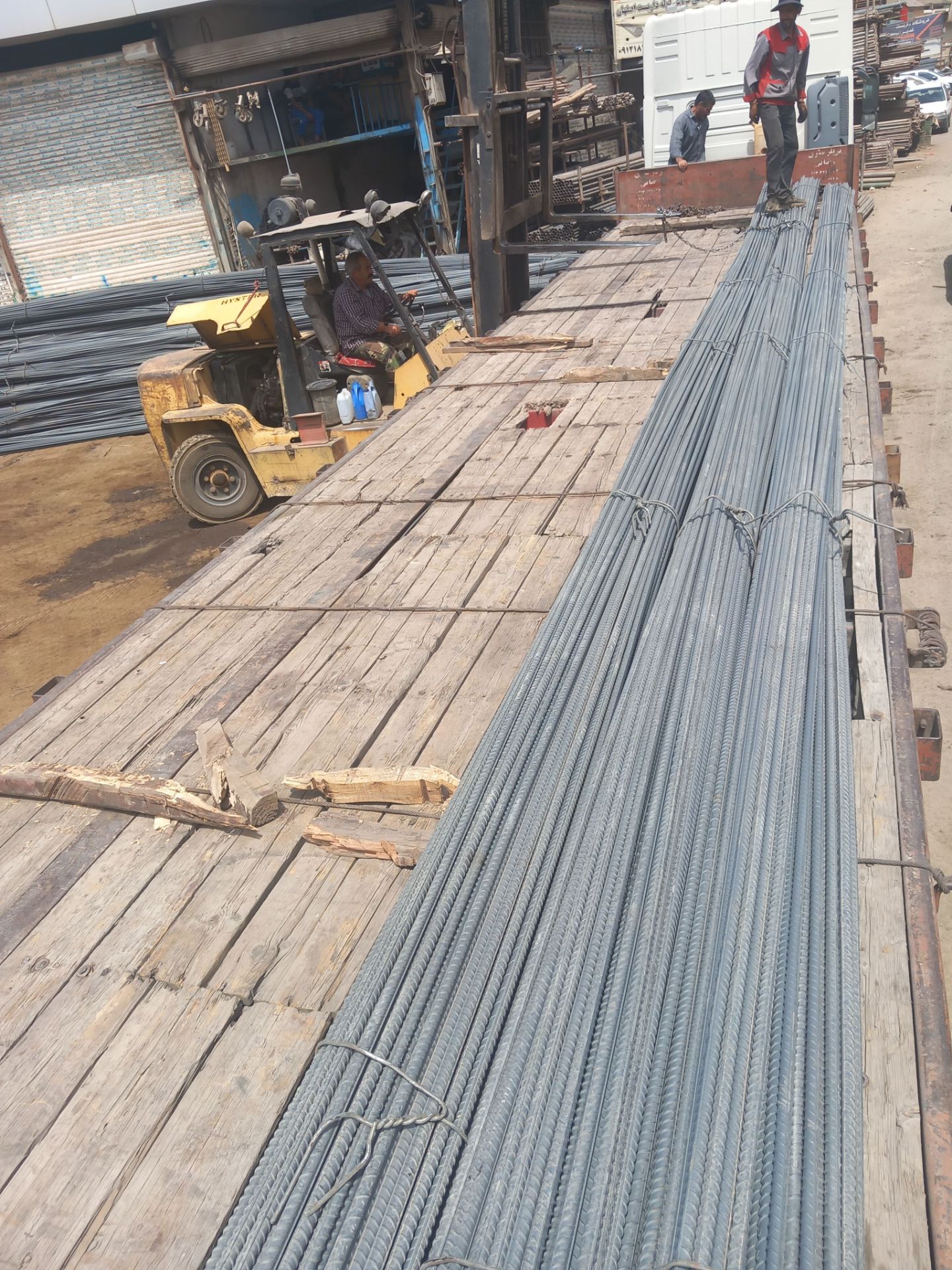 میلگرد و تیرآهن قیمت روز | تحویل فوری شادآباد