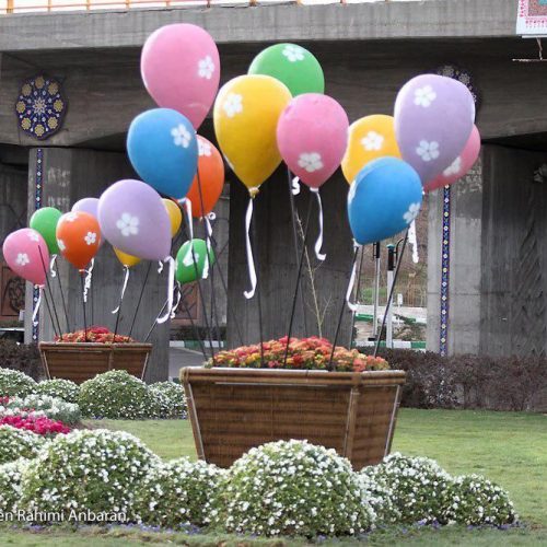 ساخت انواع گلدان های فایبرگلاس زرین کار